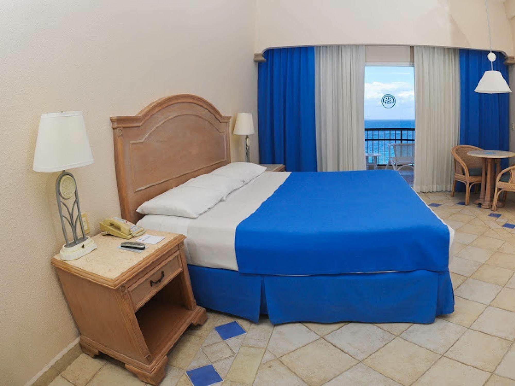Hotelcoz All Inclusive 科苏梅尔 外观 照片