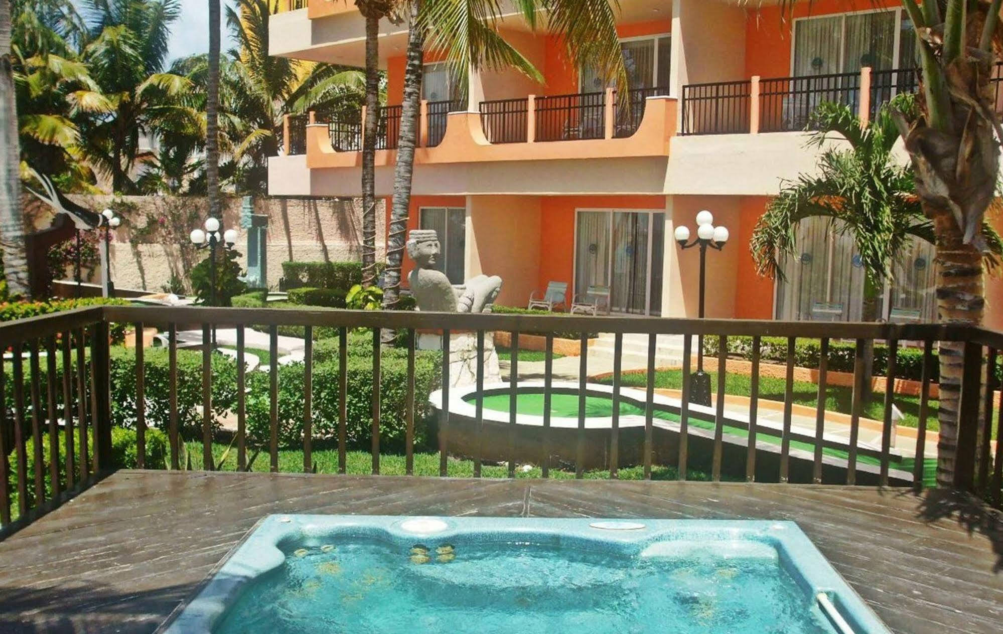 Hotelcoz All Inclusive 科苏梅尔 外观 照片